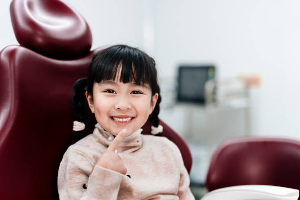 子供の矯正は何歳まで?小児矯正の対象年齢と開始時期の目安を解説