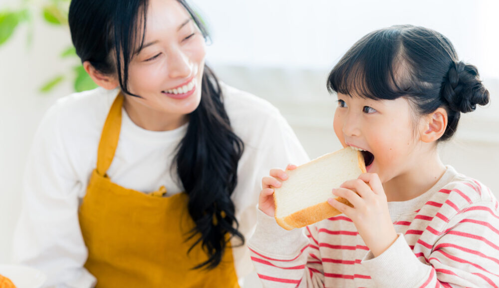 子供の歯がぐらぐらする時は放置しても大丈夫？受診の目安と注意点