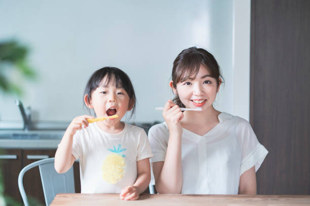 子供の仕上げ磨きは何歳まで？嫌がる時のポイントと気を付けること